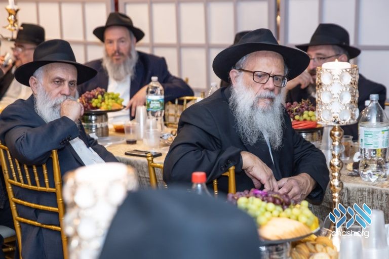 L’Chaim: Schneerson – Yarmush