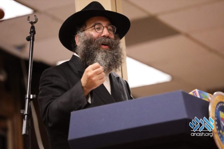 Yud Beis Tammuz Rally in 770