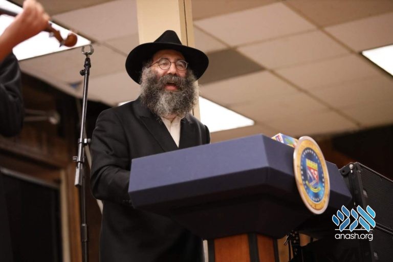 Yud Beis Tammuz Rally in 770