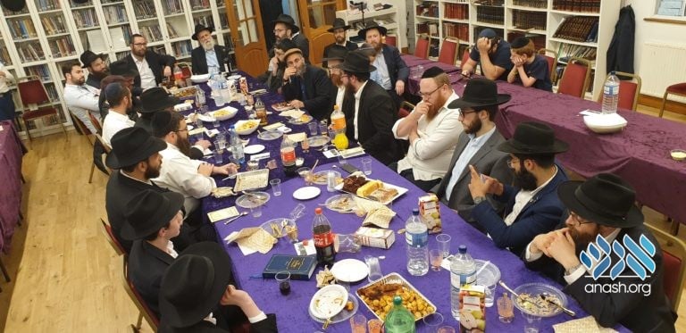 Golders Green Double Simcha