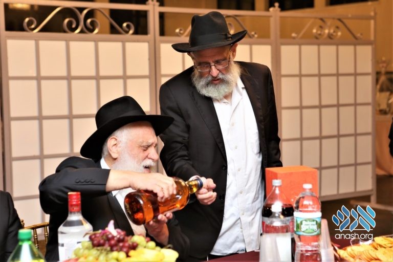 L’Chaim: Ghods – Raichik