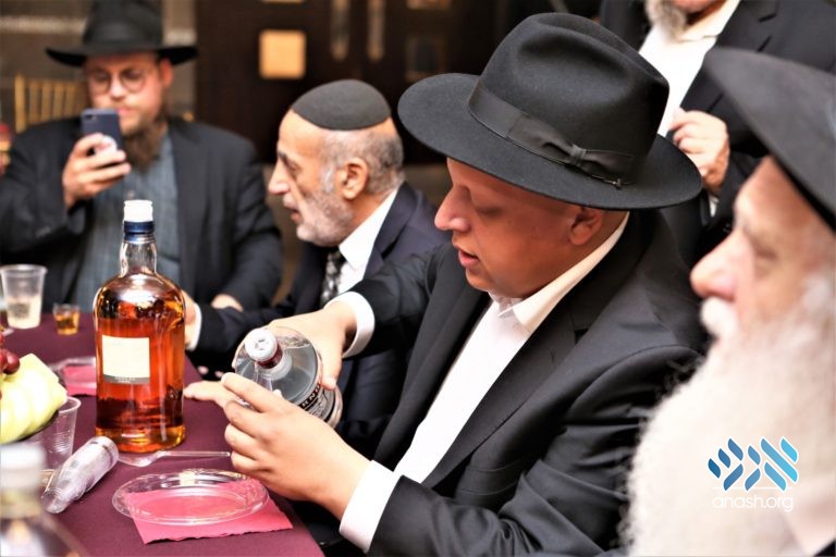 L’Chaim: Ghods – Raichik