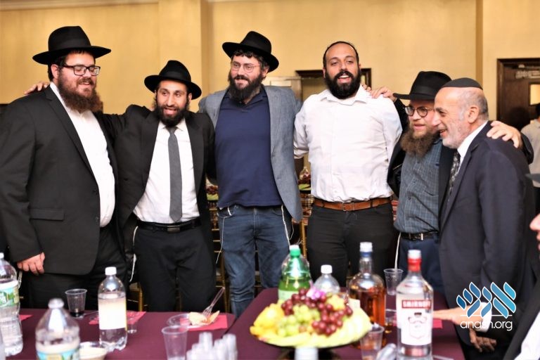 L’Chaim: Ghods – Raichik