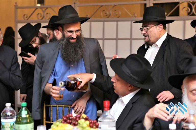 L’Chaim: Ghods – Raichik