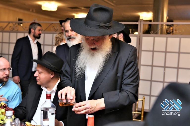 L’Chaim: Ghods – Raichik