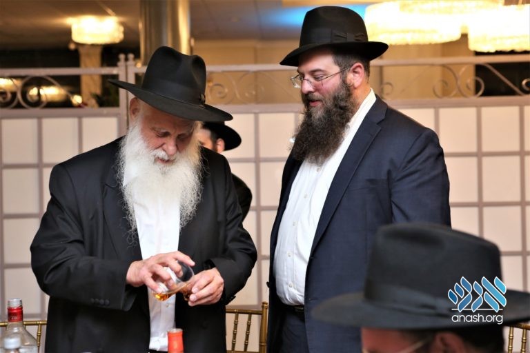L’Chaim: Ghods – Raichik