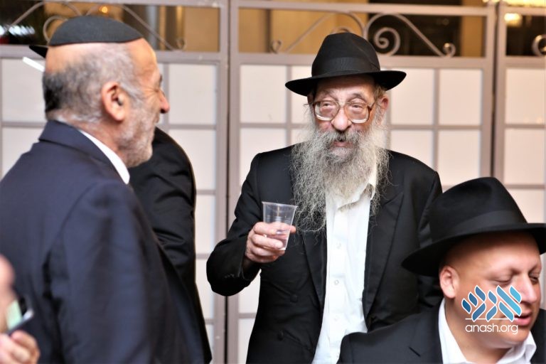 L’Chaim: Ghods – Raichik