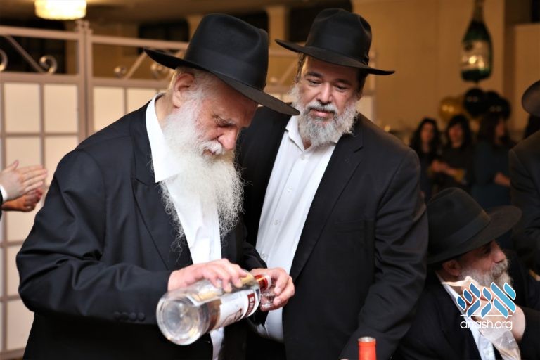 L’Chaim: Ghods – Raichik