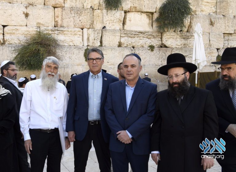 US Energy Secretary Visits the Kosel