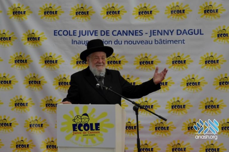 Rabbi Yisroel Meir Lau Joins Dedications