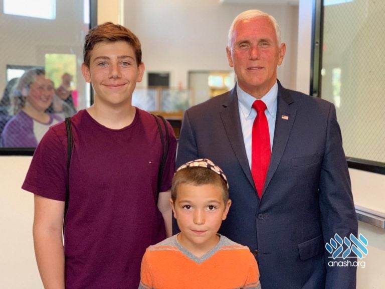 Vice President Pence Visits Chabad of Poway