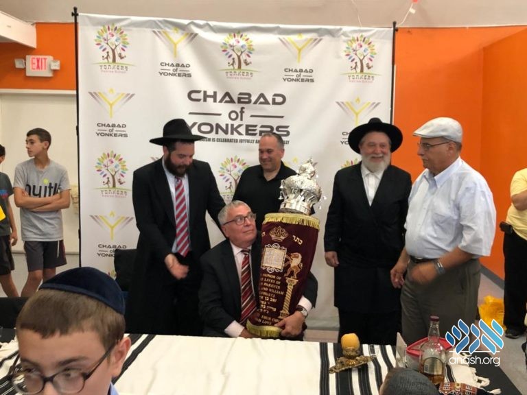 Chabad of Yonkers Dedicates New Torah – First in 60 Years