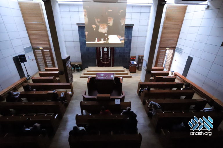 Paris Celebrates Yud Beis Tammuz