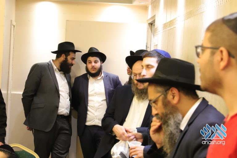 Paris Celebrates Yud Beis Tammuz