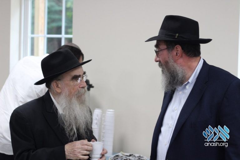 A New Staff Zal For Gan Yisroel