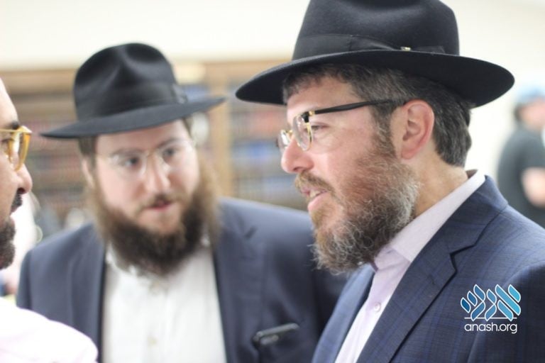A New Staff Zal For Gan Yisroel