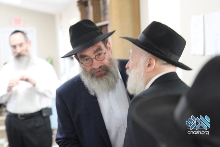 A New Staff Zal For Gan Yisroel