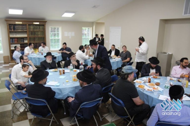A New Staff Zal For Gan Yisroel