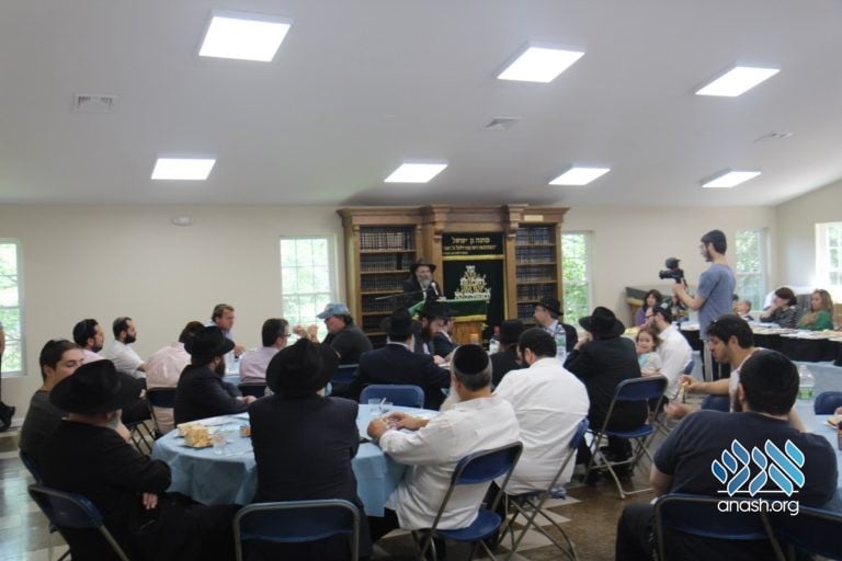 A New Staff Zal For Gan Yisroel