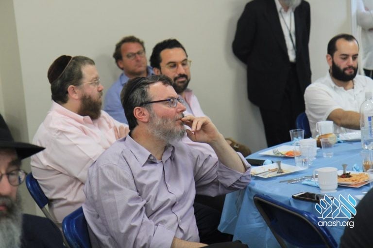 A New Staff Zal For Gan Yisroel