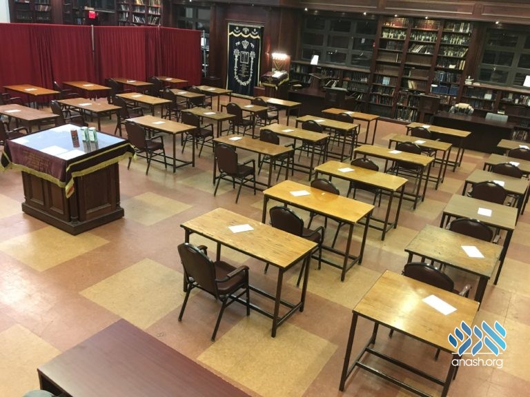 Tzeirei Hatmimim Hosts Rosh Yeshiva