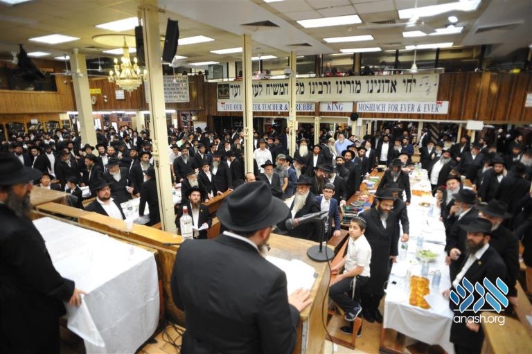 770 Celebrates the Chag Hageula