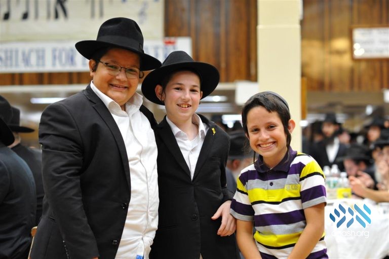 770 Celebrates the Chag Hageula