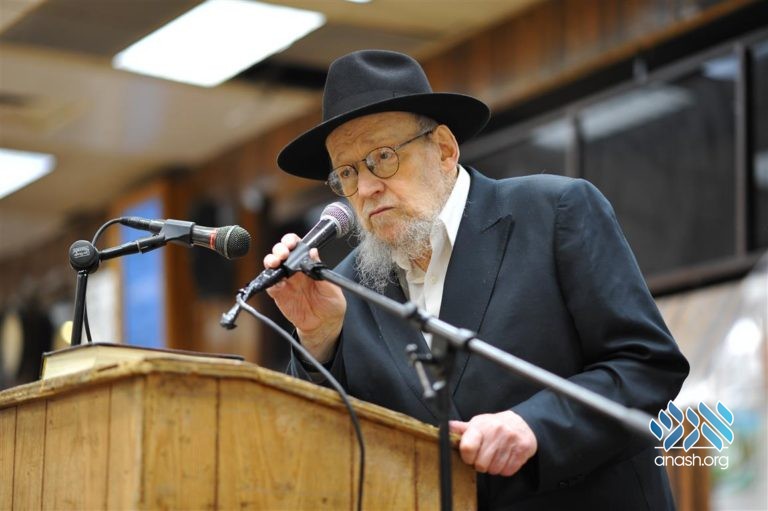 770 Celebrates the Chag Hageula