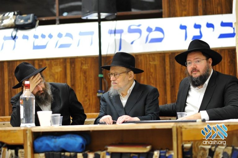 770 Celebrates the Chag Hageula