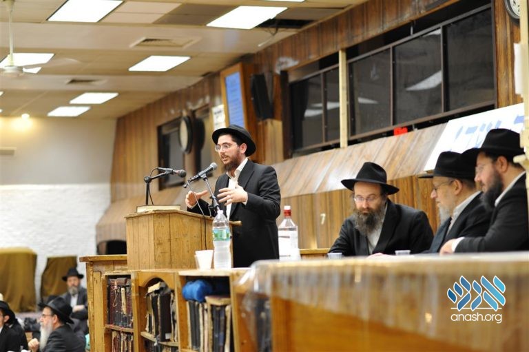 770 Celebrates the Chag Hageula