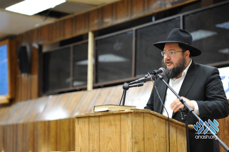 770 Celebrates the Chag Hageula