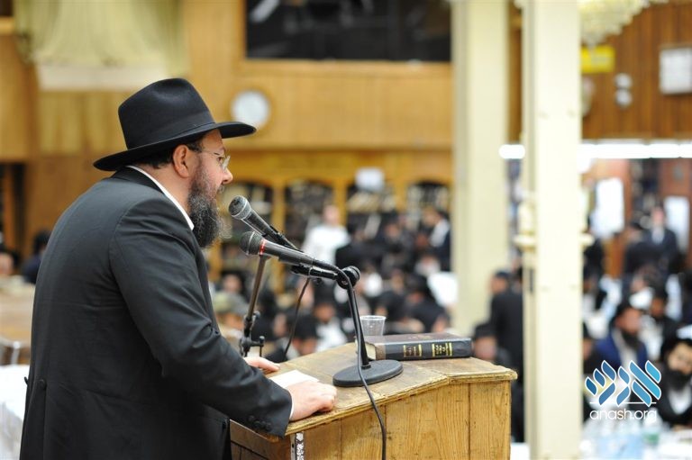 770 Celebrates the Chag Hageula