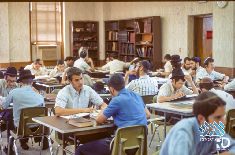 Gallery: Lubavitch in the 70’s