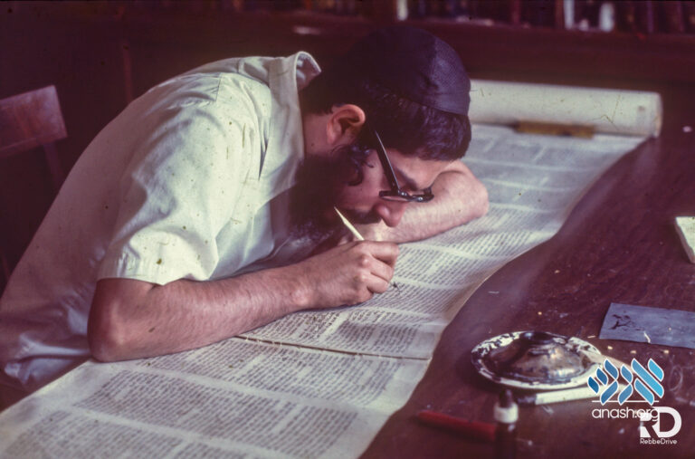 Gallery: Lubavitch in the 70’s