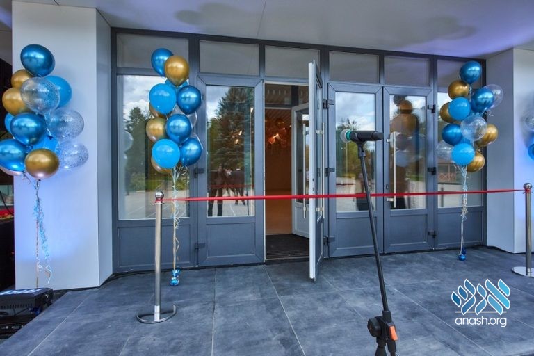 New Building Dedicated at Moscow Camp