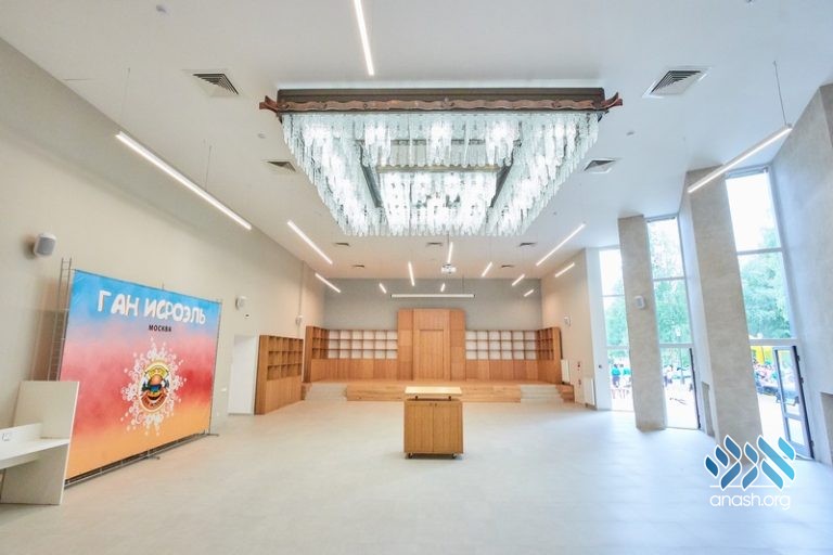 New Building Dedicated at Moscow Camp