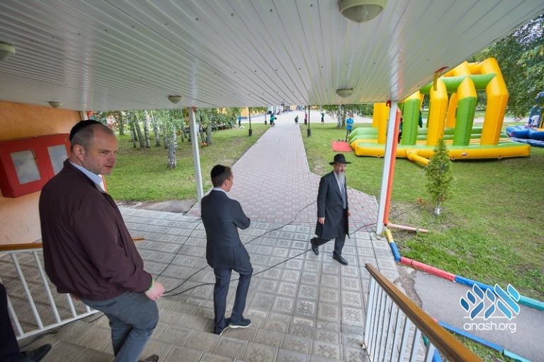 New Building Dedicated at Moscow Camp