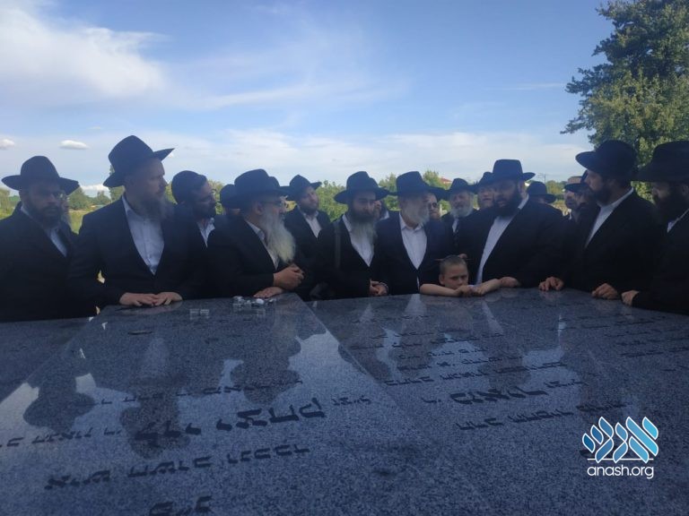 European Rabbonim Meet in Ukraine
