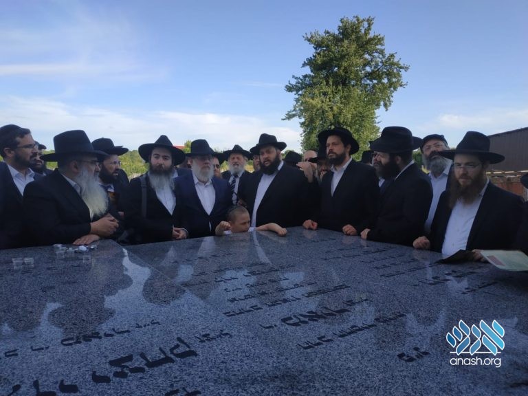 European Rabbonim Meet in Ukraine