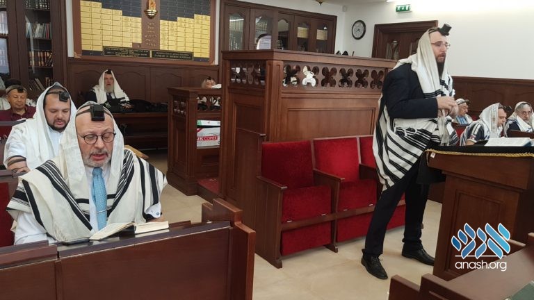 European Rabbonim Meet in Ukraine