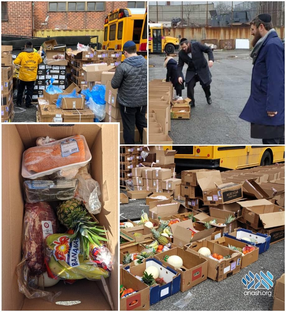 Volunteers Pack Boxes for Crown Heights Families - Anash.org