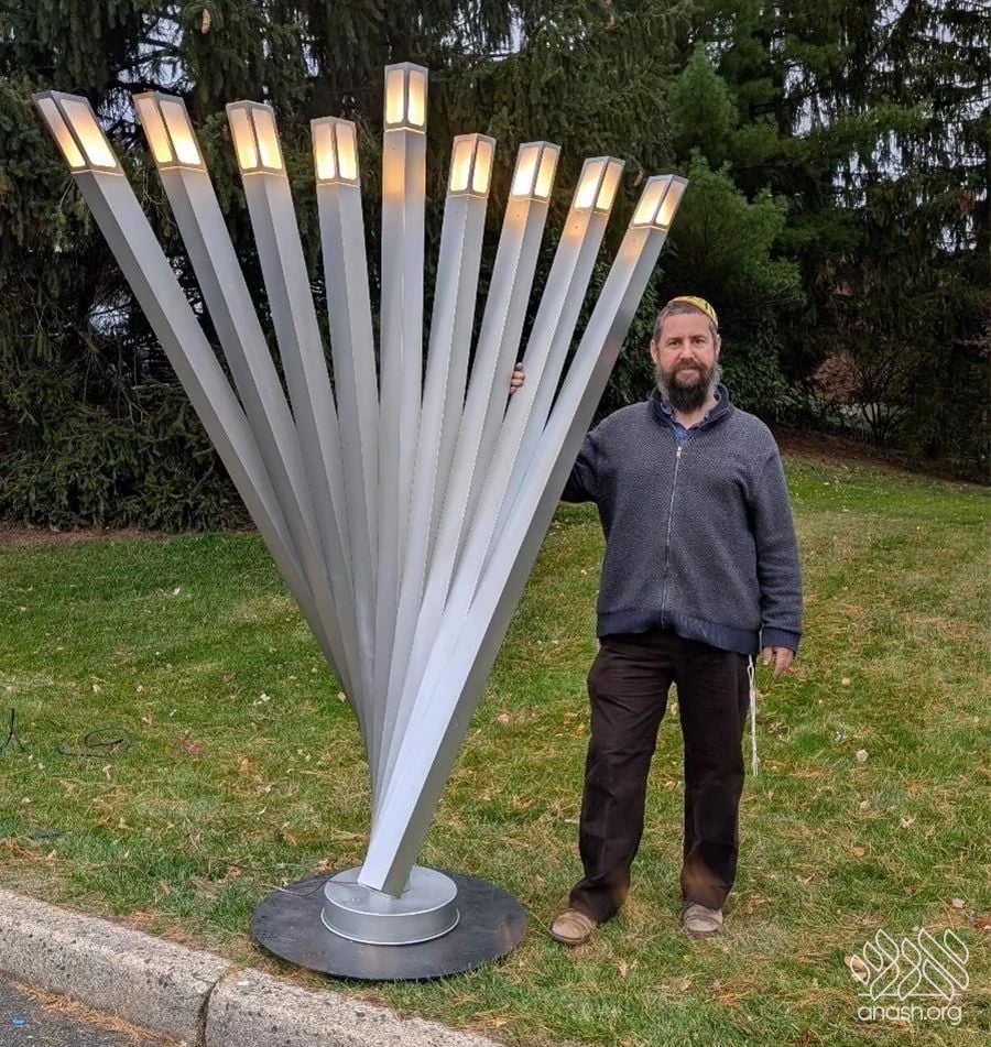 Pop-Art Rabbi's Menorah to Shine at Site of Boulder Attack