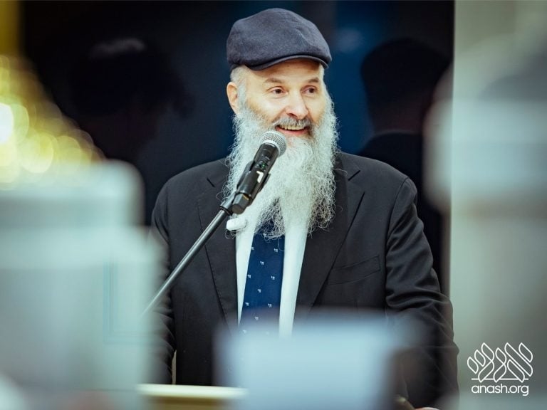 Historic Budapest Shul Reopens as First Teen-Run Shul